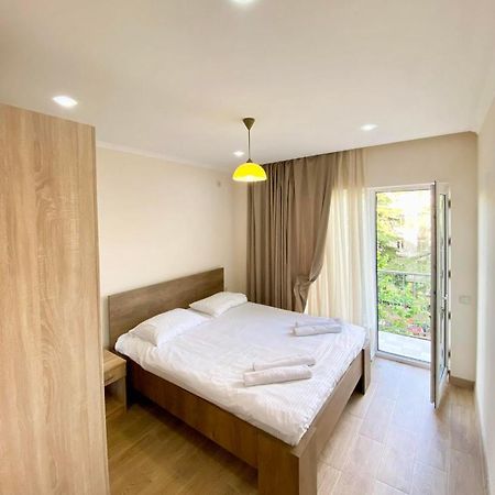 Room 27 In Kutaisi Exteriör bild