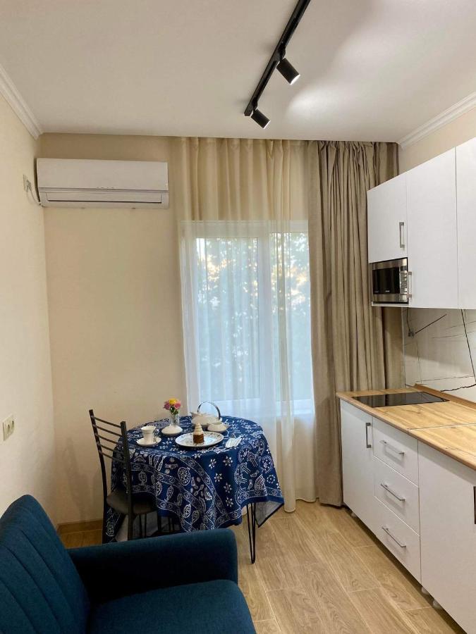 Room 27 In Kutaisi Exteriör bild